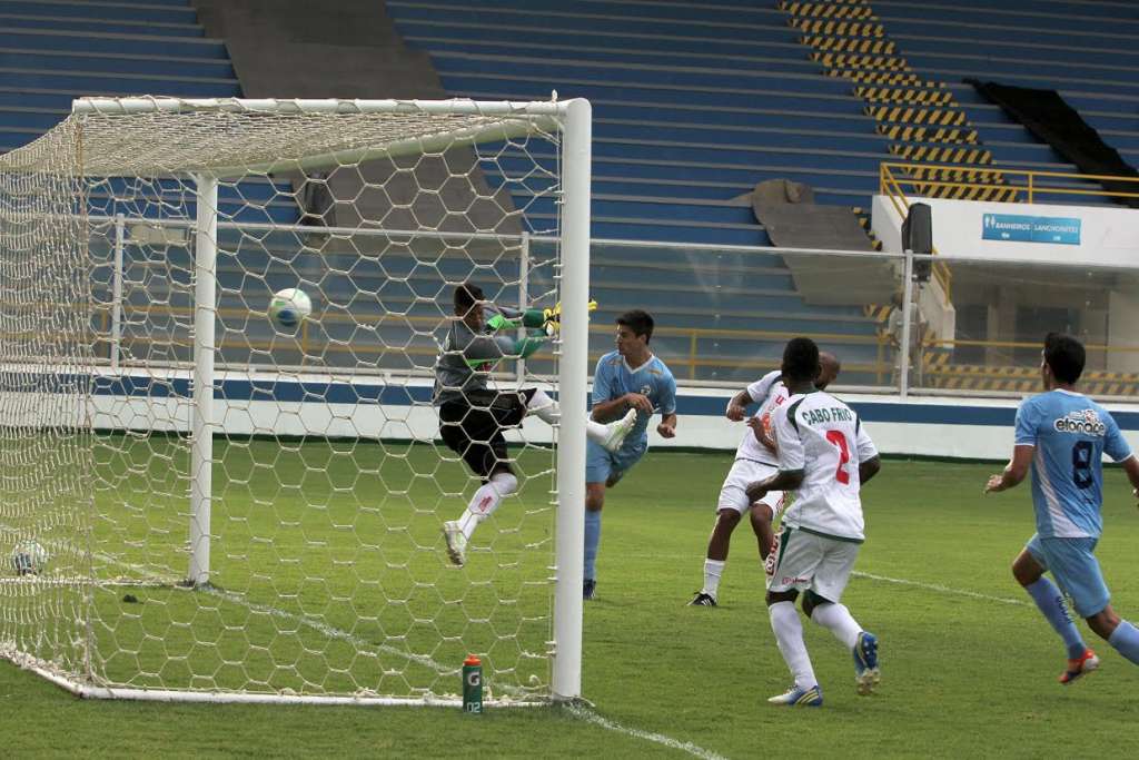 Série D: Cabofriense perde amistoso para o Macaé