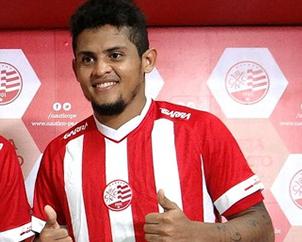 Roberto está feliz no Náutico