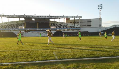 Central vence Belo Jardim em amistoso - F: Mavian Barbosa / Liberdade