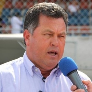Roberto Cavalo aguarda propostas no segundo semestre