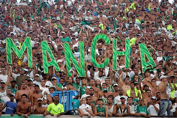 Polícia prende quatro torcedores da Mancha Alviverde