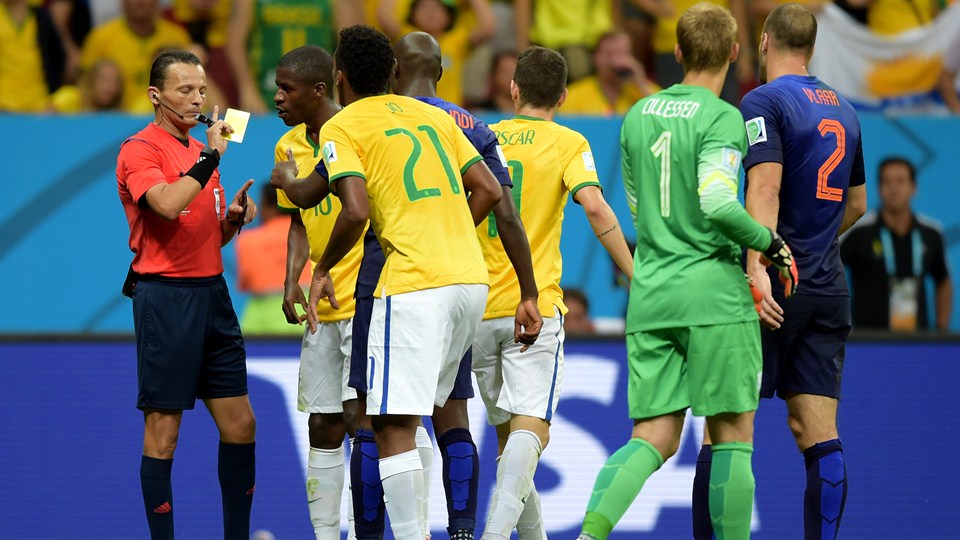 Copa 2014: Holanda vira 1ª seleção a usar todo elenco em uma Copa