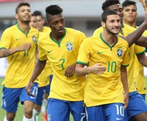 Jogadores da base deverão ganhar uma chance