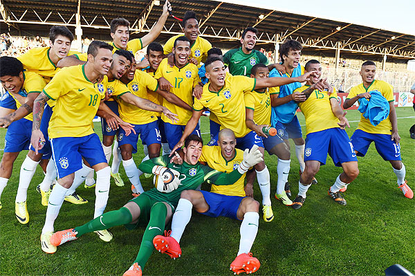 Copa incentiva futebol brasileiro a se profissionalizar