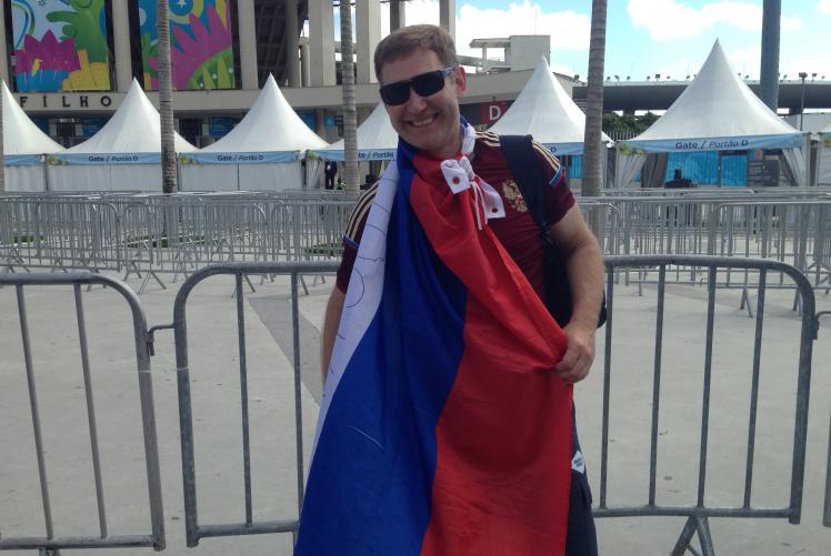 Torcedor russo marcou presença no Maracanã neste domingo! - Rodolfo Brito / Agência FI