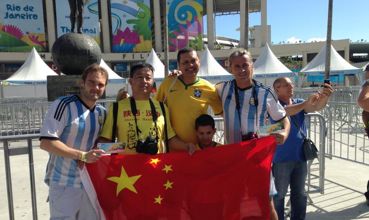 Torcedores de todos os lugares do mundo estiveram no Maracanã! - Rodolfo Brito / Agência FI