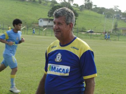 Dário Lourenço já começa a pensar no time titular