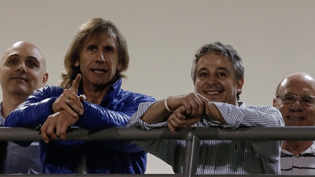 Gareca diz que técnico estrangeiro na seleção é loucura