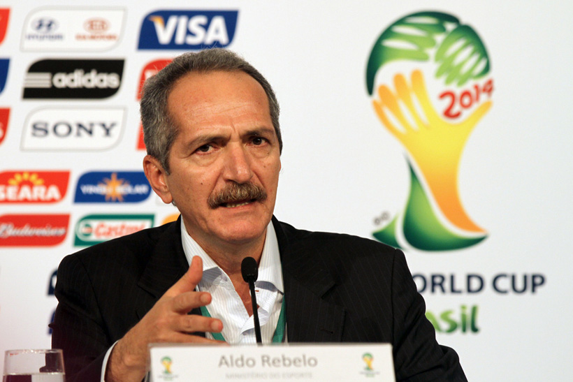 Aldo Rebelo diz que Brasil precisa repensar o futebol
