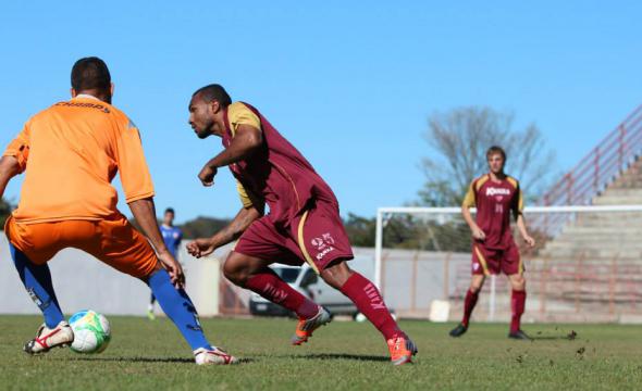 Mogi venceu o Paulínia por 2 a 0 - Marcelo Gotti (AFI)