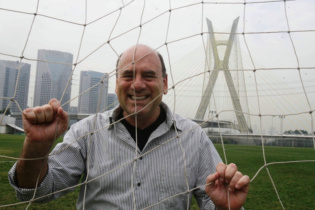 Brunoro admite que há chances de trabalhar na Seleção