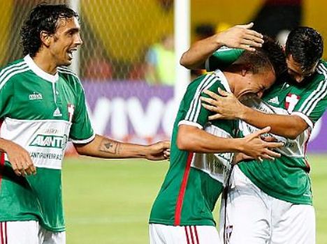 Além de Valdivia, Marquinhos Gabriel também negocia com clube árabe