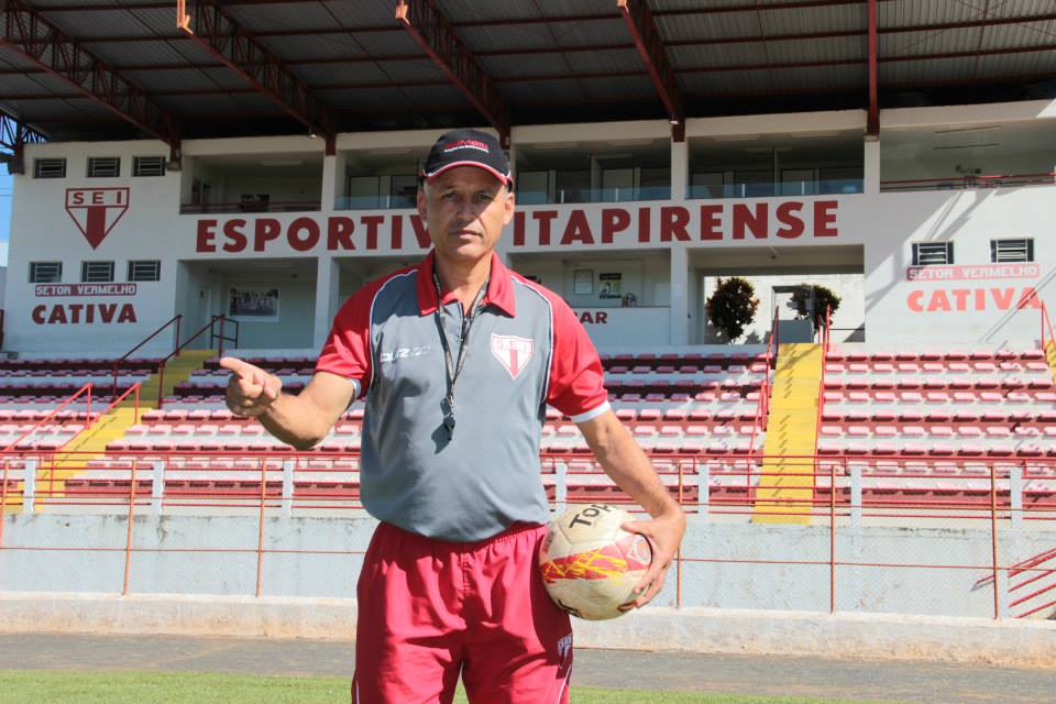 Paulo Silva acerta com o Canoinhas