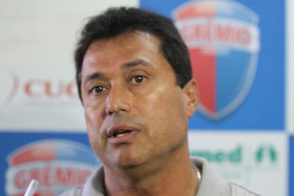 China, técnico do Grêmio Prudente