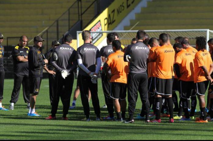 Criciúma x Fluminense - Sem Fred, Tricolor tenta assumir a ponta 2 0002050012786 img