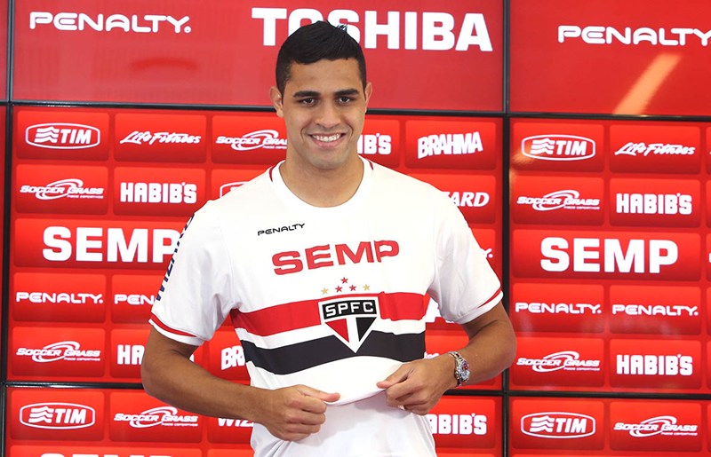 Alan Kardec é a novidade do São Paulo contra o Bahia