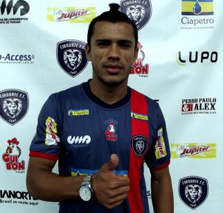 Mineiro é mais uma opção para Piza