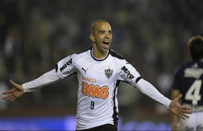Lanús-ARG 0 x 1 Atlético-MG – Tardelli marca e Galo fica muito perto do título da Recopa 4 0002050013086 img