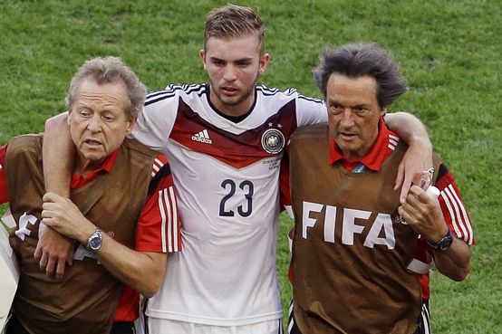 Juiz relata alemão Kramer desnorteado: ‘Esta é a final?’