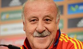 Del Bosque diz que seguirá dirigindo a Espanha até 2016