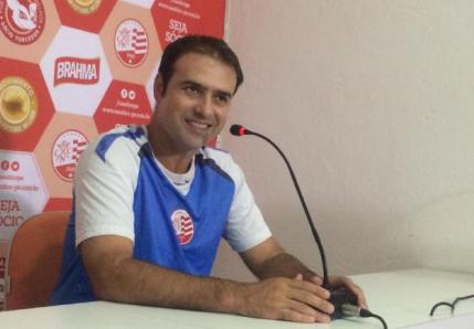 Série B: Neílson pode ser a novidade entre os titulares do Náutico