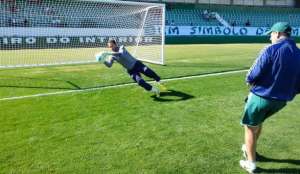 Série C: Goleiro titular do Guarani, Wanderson está recuperado para domingo