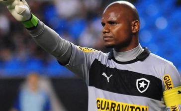 Jefferson volta ao gol botafoguense