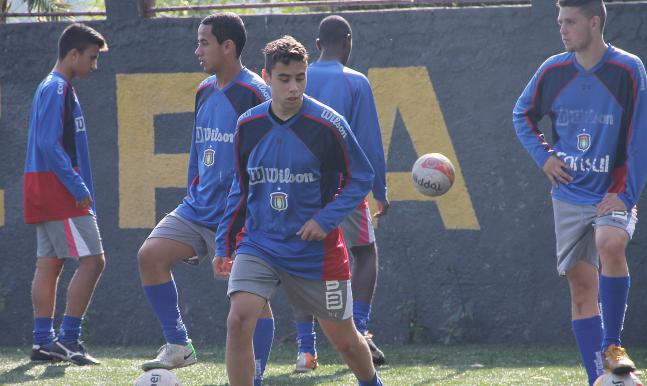 Sub-17: São Caetano encara pedreira neste final de semana