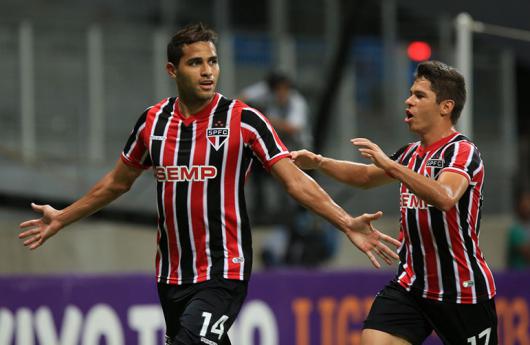 São Paulo x Chapecoense - Mais um show dos Meninos do Morumbi? 3 0002050013761 img