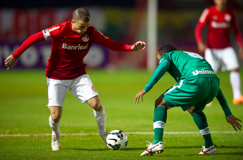 Internacional x Flamengo – Colorado tenta afundar o Mengão de vez