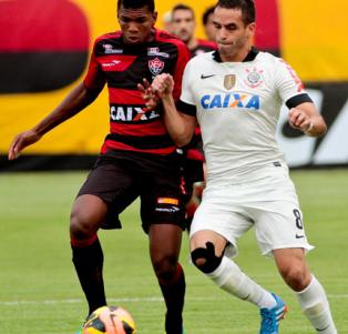 Brasileirão CHEVROLET: Cruzeiro derruba o Palmeiras e dispara na frente do Corinthians