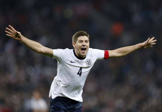 Após 14 anos, Gerrard diz adeus à seleção inglesa