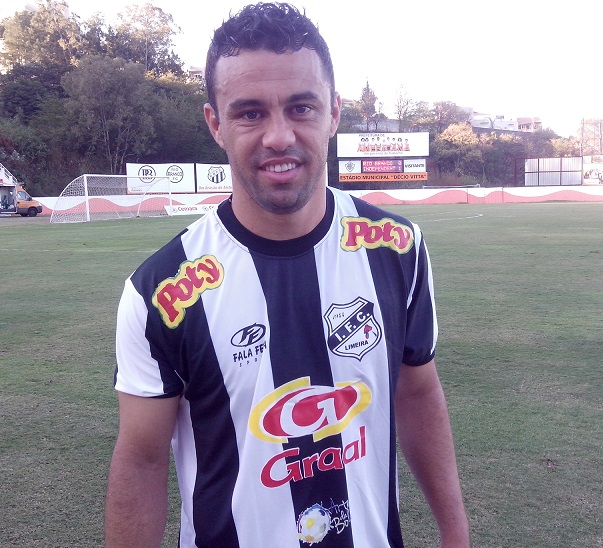 Seleção FI da COPA PAULISTA montada no 4-5-1, com destaque do Red Bull