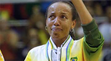 Janeth é indicada a Hall da Fama do basquete feminino