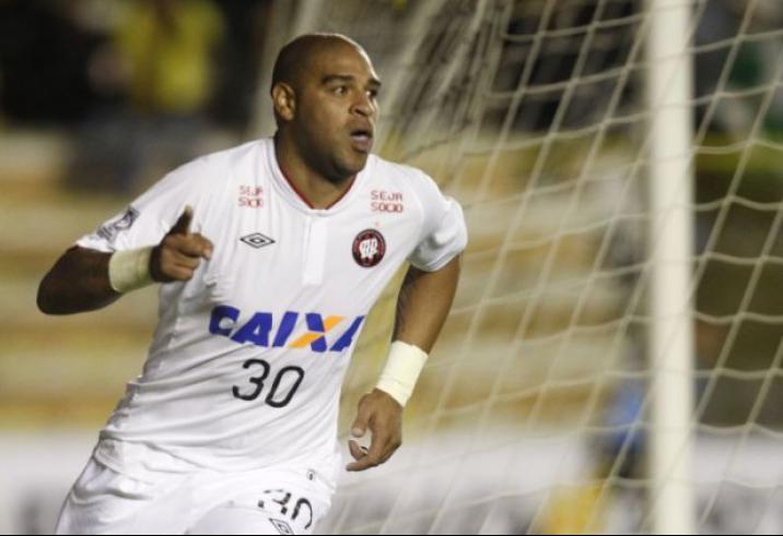 Voltando ao reinado? Imperador Adriano pode atuar em time do Brasileirão