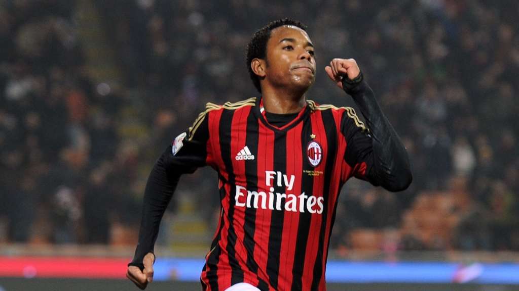 Desejado pelo Santos, Robinho não participa de excursão do Milan