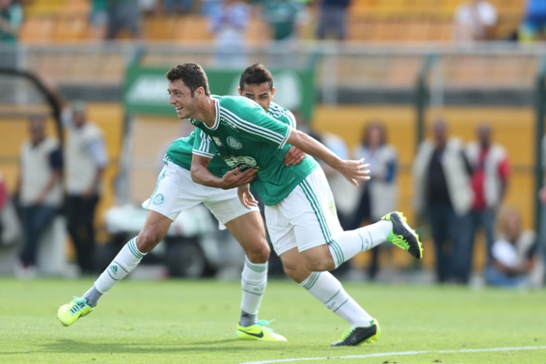 ‘Chance da vida’ empolga Felipe Menezes no Palmeiras