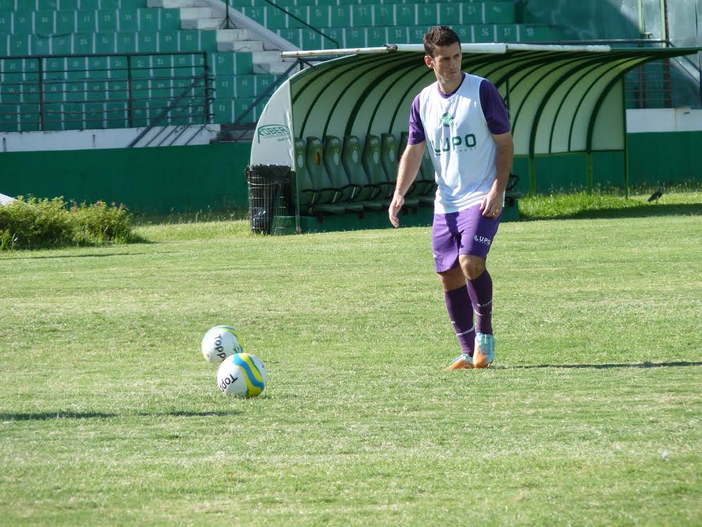 Na estreia do Brinco na Série C, Guarani pode ter volta de Fumagalli