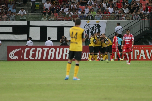 ‘Preciso mostrar muito mais’, diz Lucas Lima no Santos
