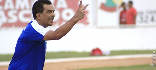 EXCLUSIVO! Oeste anuncia saída de Francisco Diá após nova derrota