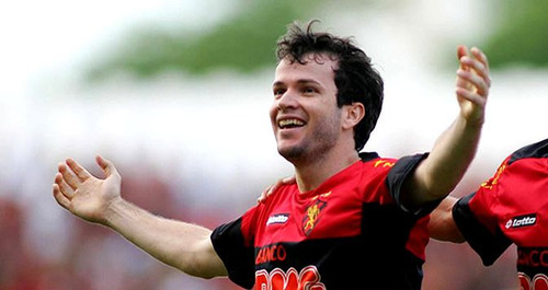 Ídolo da torcida, Daniel Paulista se aposenta e vira auxiliar-técnico do Sport