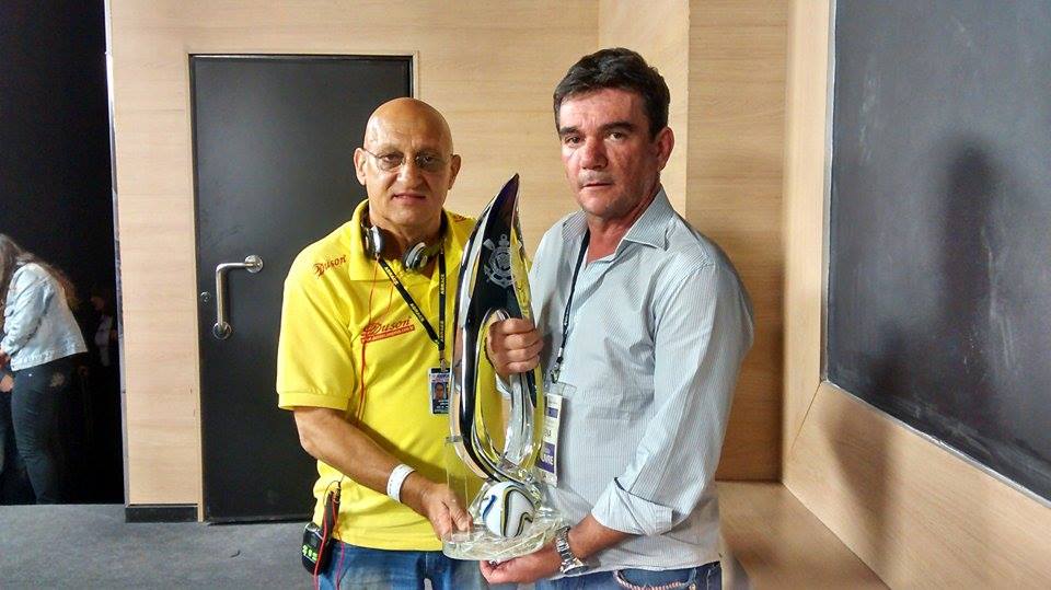 Rádio Mantiqueira de Poços de Caldas transmite clássico do Campeonato Brasileiro