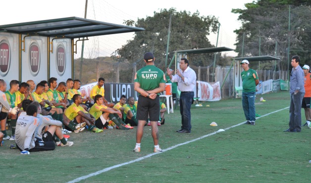 Série B: América-MG viaja com uma dúvida para Natal