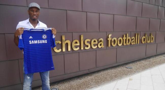 Droga está de volta ao Chelsea, clube que foi campeão da Champions League
