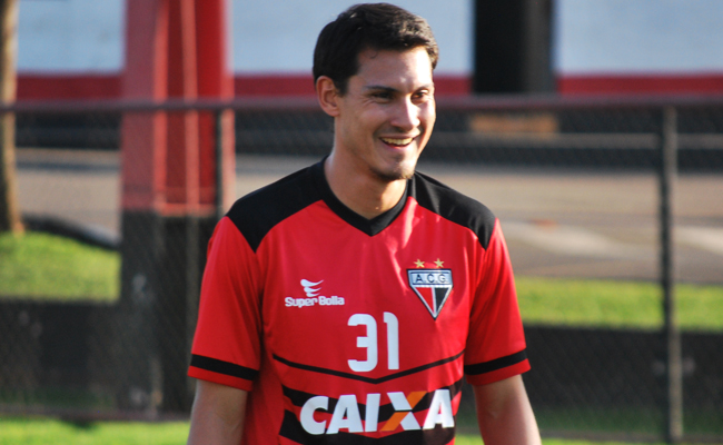 Série B: Atlético-GO foca na partida contra o Náutico para subir na classificação