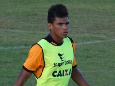 Wanderson é dúvida no ASA