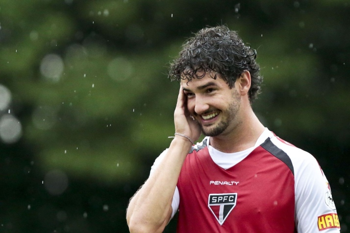 ‘Pato precisa jogar também para o time’, diz Muricy Ramalho