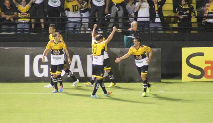 Criciúma x Vitória – A luta é para ficar longe do rebaixamento