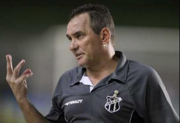 Bragantino confirma PC Gusmão, ex-auxiliar de Vanderlei Luxemburgo para tirar time do buraco na Série B