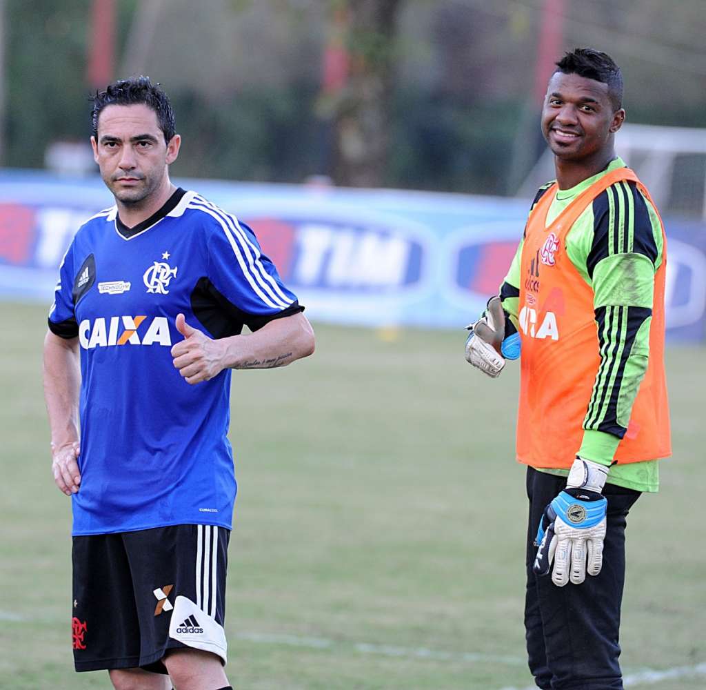 Com a chegada de Luxemburgo, Felipe deve ser afastado no Flamengo
